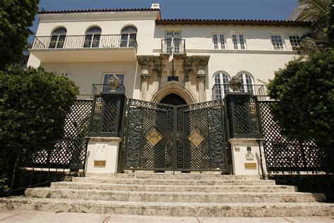 architetto salvatore versace|Casa Casuarina .